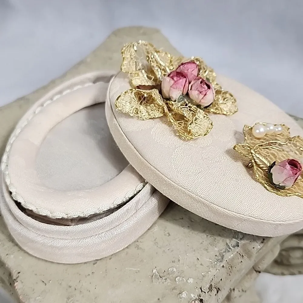 Vtg 80'sRomantic oval Fabric Covered Box with matching Oval Frame Coquette